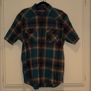 Short sleeved vans button down shirt